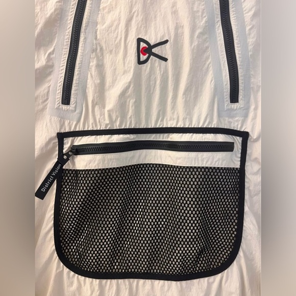 District Vision Vassa Shell - Picture 2 of 4